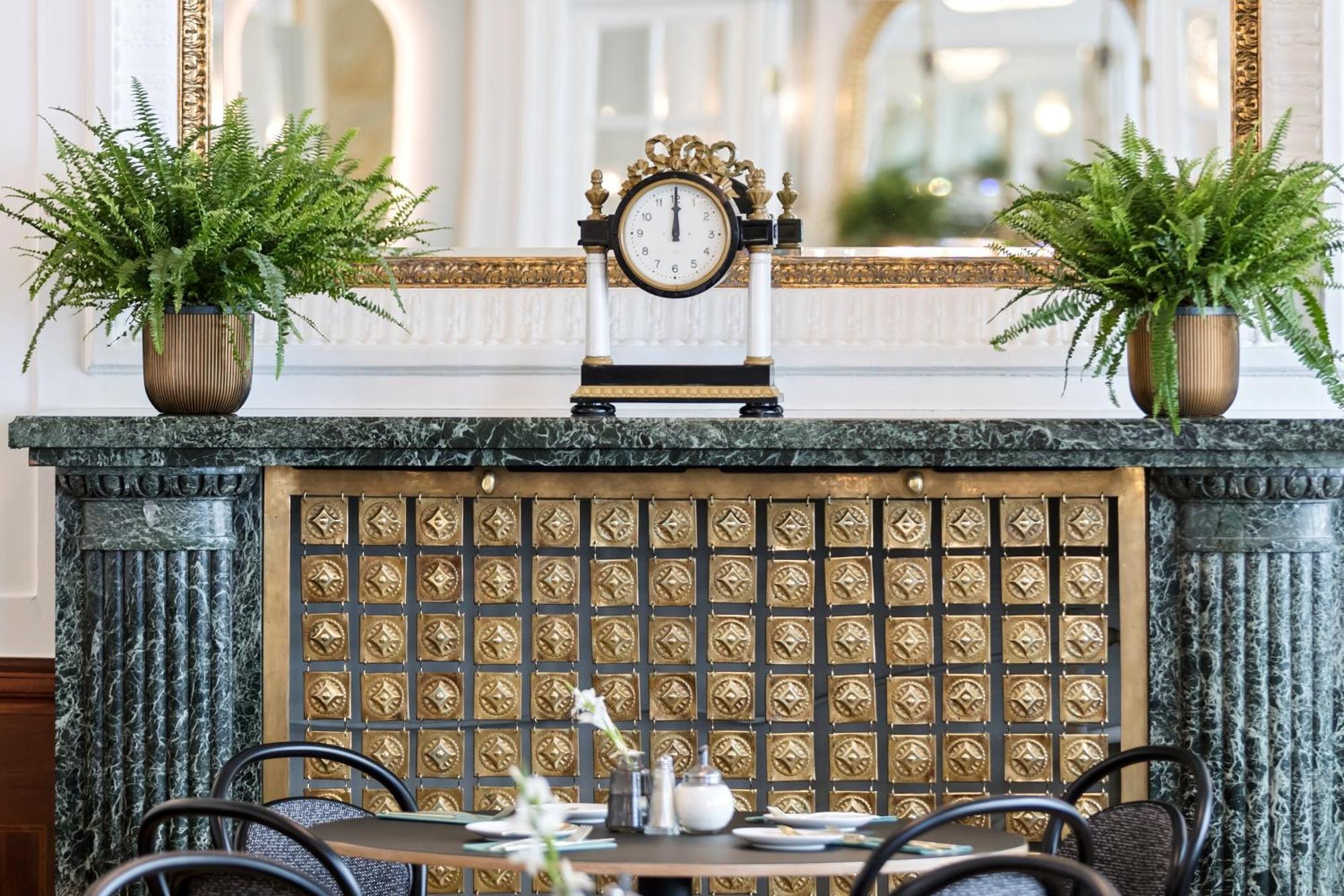 Hotel Astoria Vienna, Curio Collection By Hilton Buitenkant foto