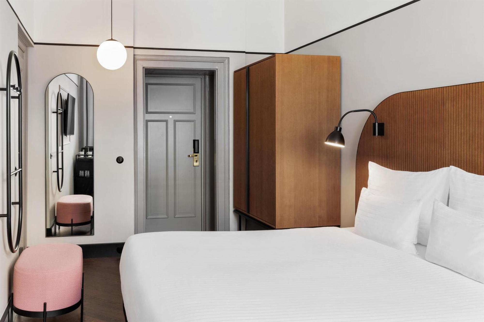 Hotel Astoria Vienna, Curio Collection By Hilton Buitenkant foto