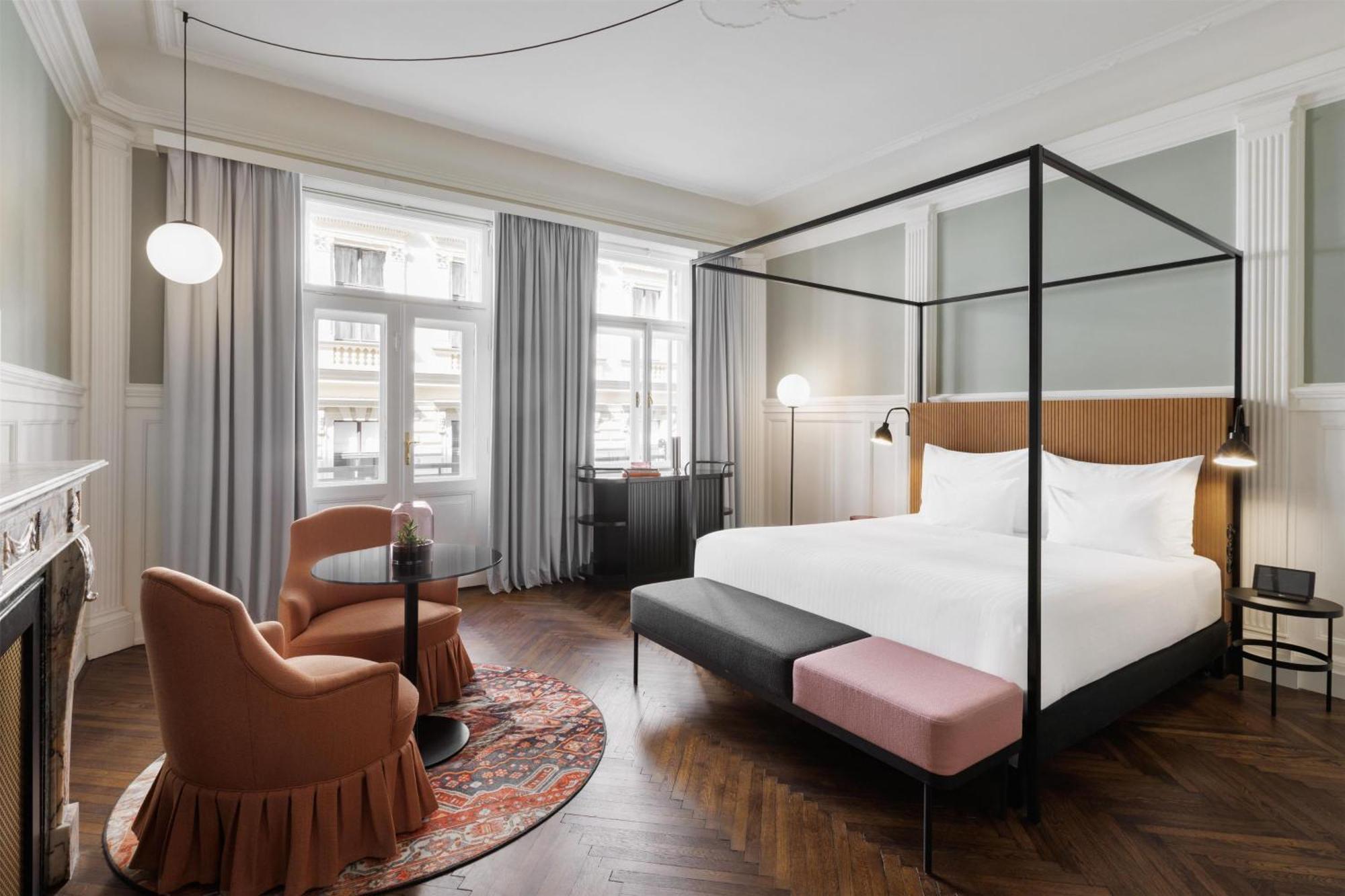 Hotel Astoria Vienna, Curio Collection By Hilton Buitenkant foto