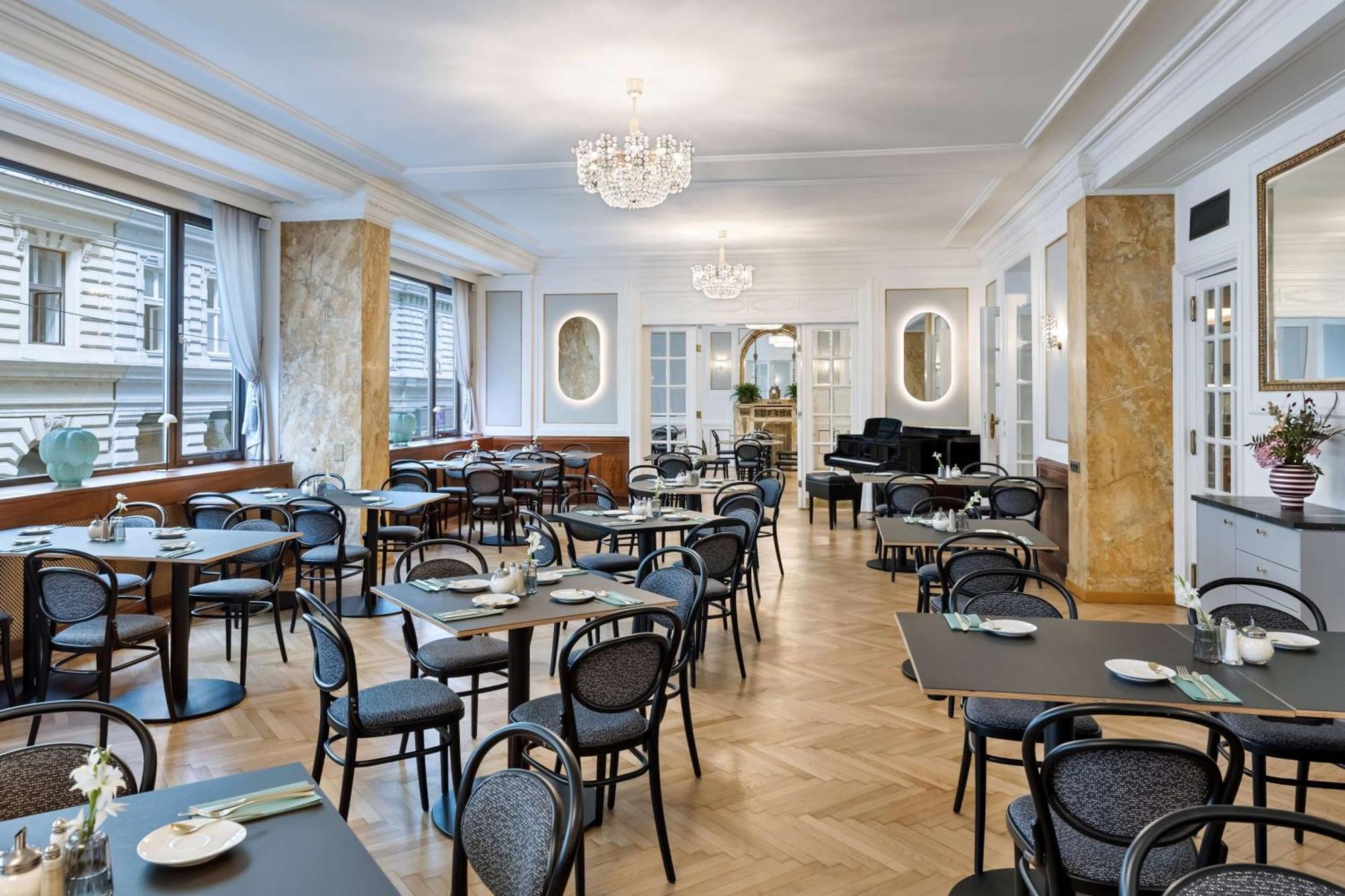 Hotel Astoria Vienna, Curio Collection By Hilton Buitenkant foto